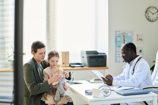 Maximize Savings: Navigate 2025 Healthcare Premium Subsidies